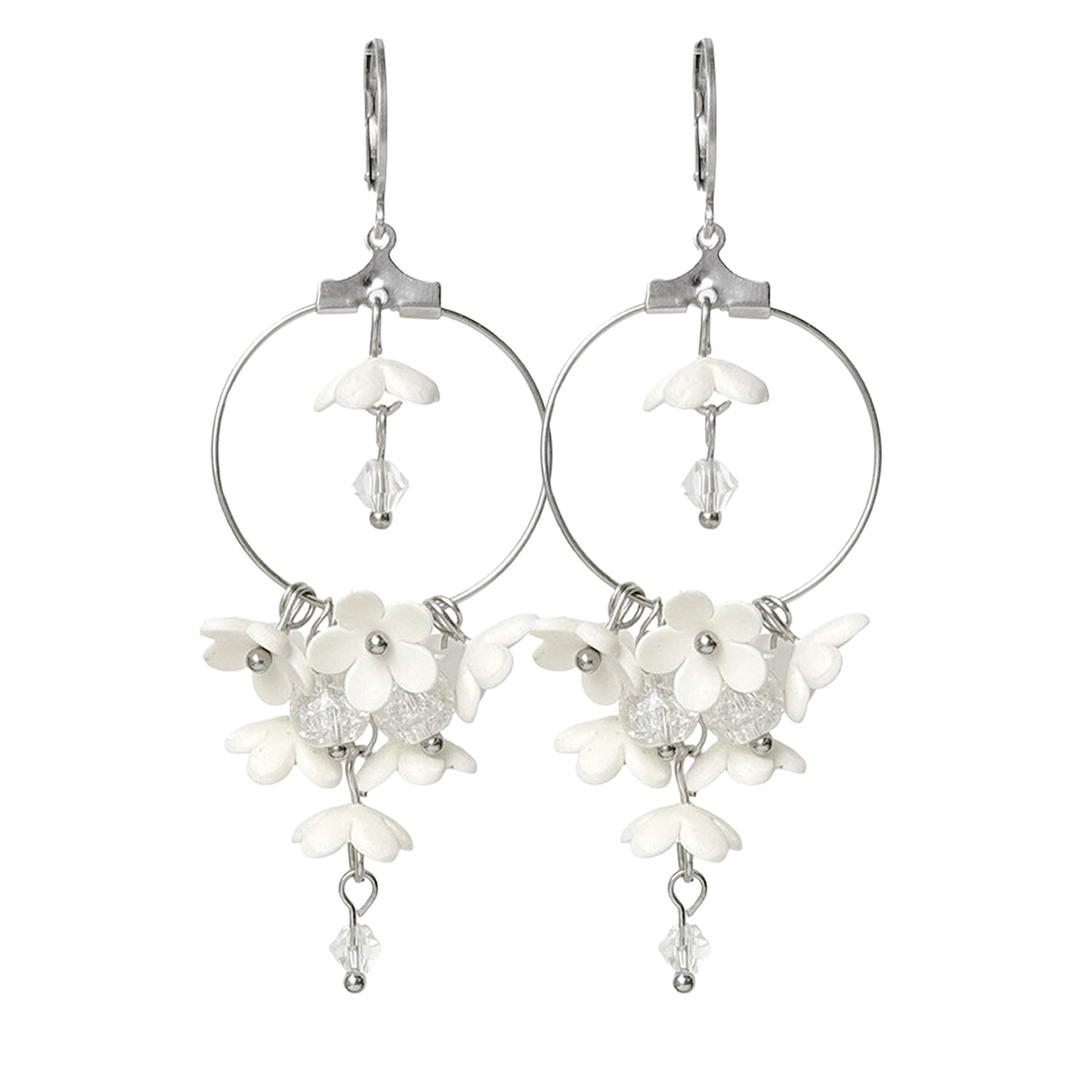 Valkoinen syreeni rengaskorvakorut kukkakorut – handmade lilac flower hoop earrings Finland byMinta