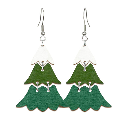 kuusipuu koru, joulukuusi koru, handmade Christmas tree earrings, lightweight Nordic jewelry from Finland byMinta