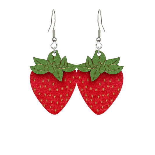 mansikka korvakorut – vanerikorvakorut mansikka, kevyet kaiverretut korut | strawberry earrings birch plywood lightweight handmade byMinta