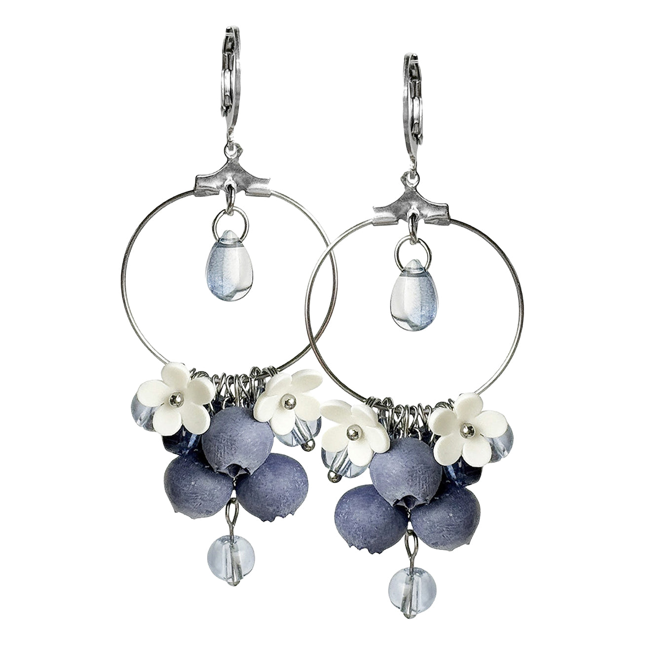 Mustikkametsä rengaskorvakorut – käsintehdyt marjakorut Suomesta, handmade berry hoop earrings