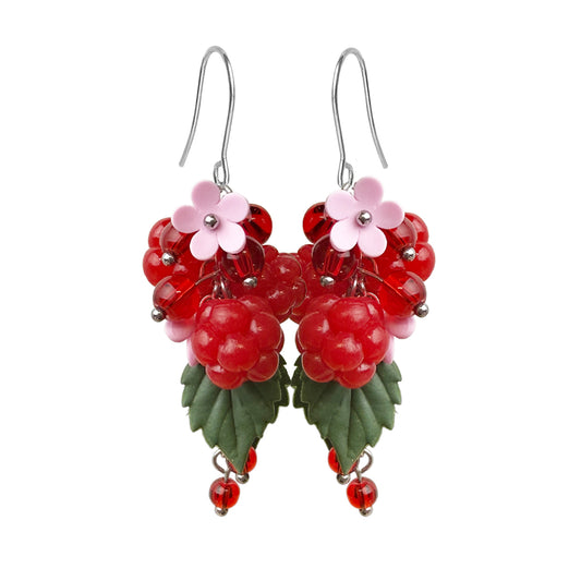 Vadelmatarha korvakorut – käsintehdyt marjakorvakorut Suomesta, handmade berry earrings